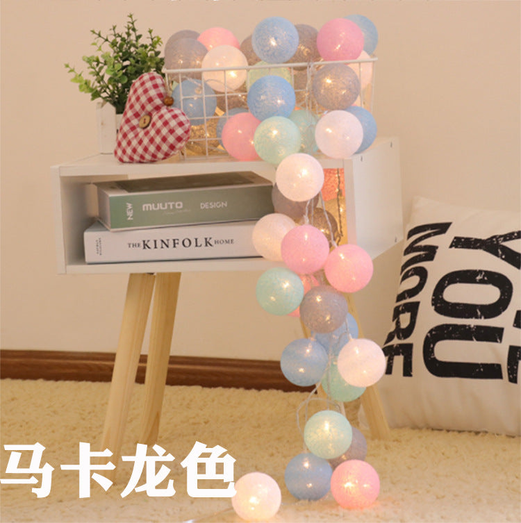 Factory direct Thailand LED cotton ball vine bullet string Christmas day INS decorative bedroom lottery light flash