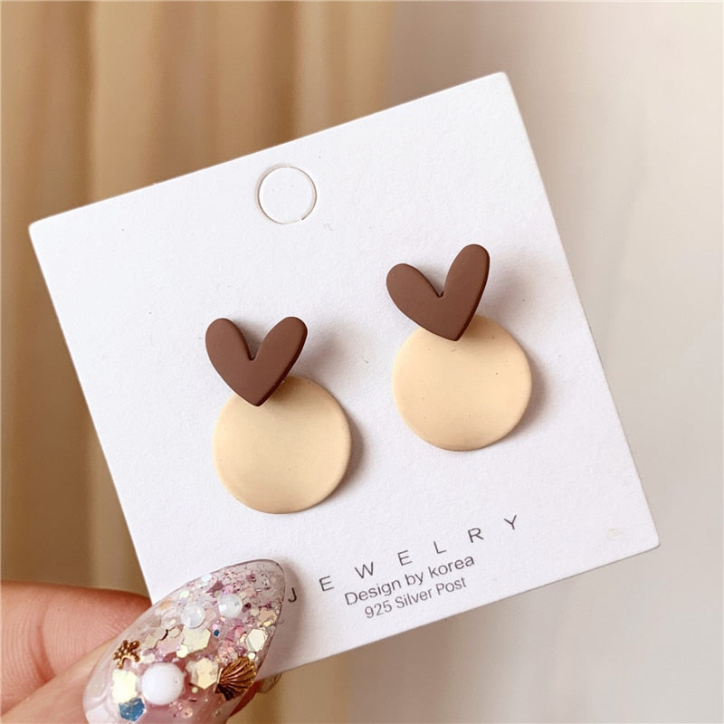 Fashion temperament contracted geometric stud earrings heart-shaped earrings women love stud earrings jewelry accessories