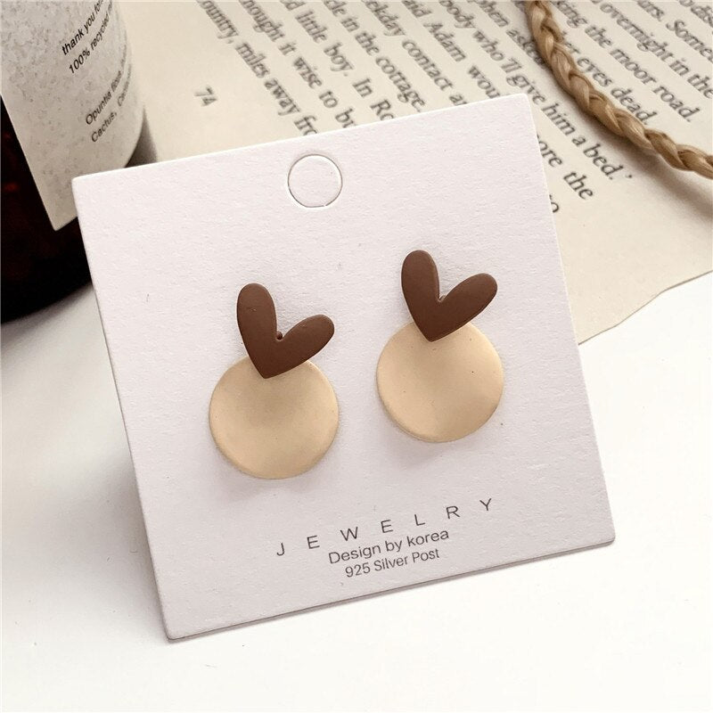 Fashion temperament contracted geometric stud earrings heart-shaped earrings women love stud earrings jewelry accessories