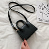 Messenger bag female 2020 new popular bag Korean version of the wild temperament handbag fashion INS shoulder small square bag