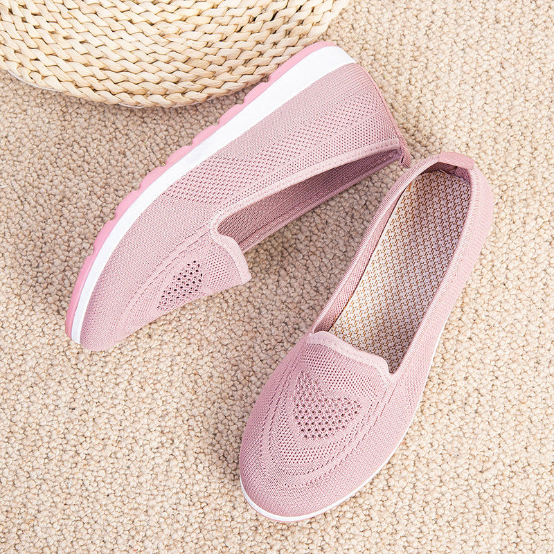 Old Beijing cloth shoes 2021 summer new mesh women's cloth shoes light soft soft mother shoes breathable flying weave women's shoes